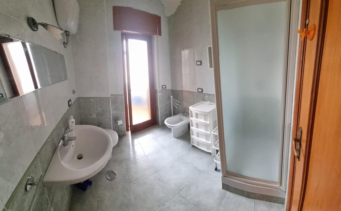 Appartamento In Villa Diamante Luaran gambar